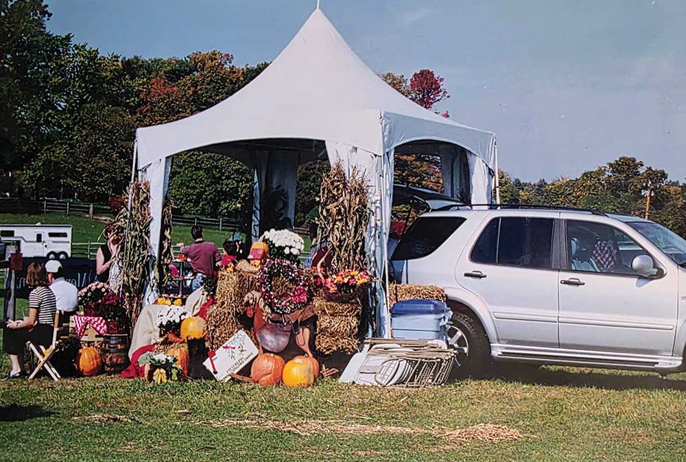 Radnor Taligate sponsored by Merecedes Benz image